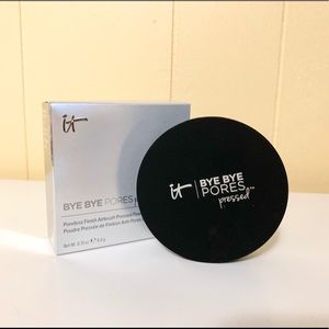 ❤️ New It Cosmetics Translucent Pressed Powder 🌸